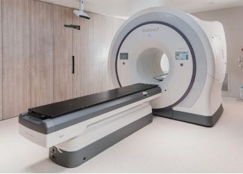 Radiology errors in the interpretation of CT and MR images.